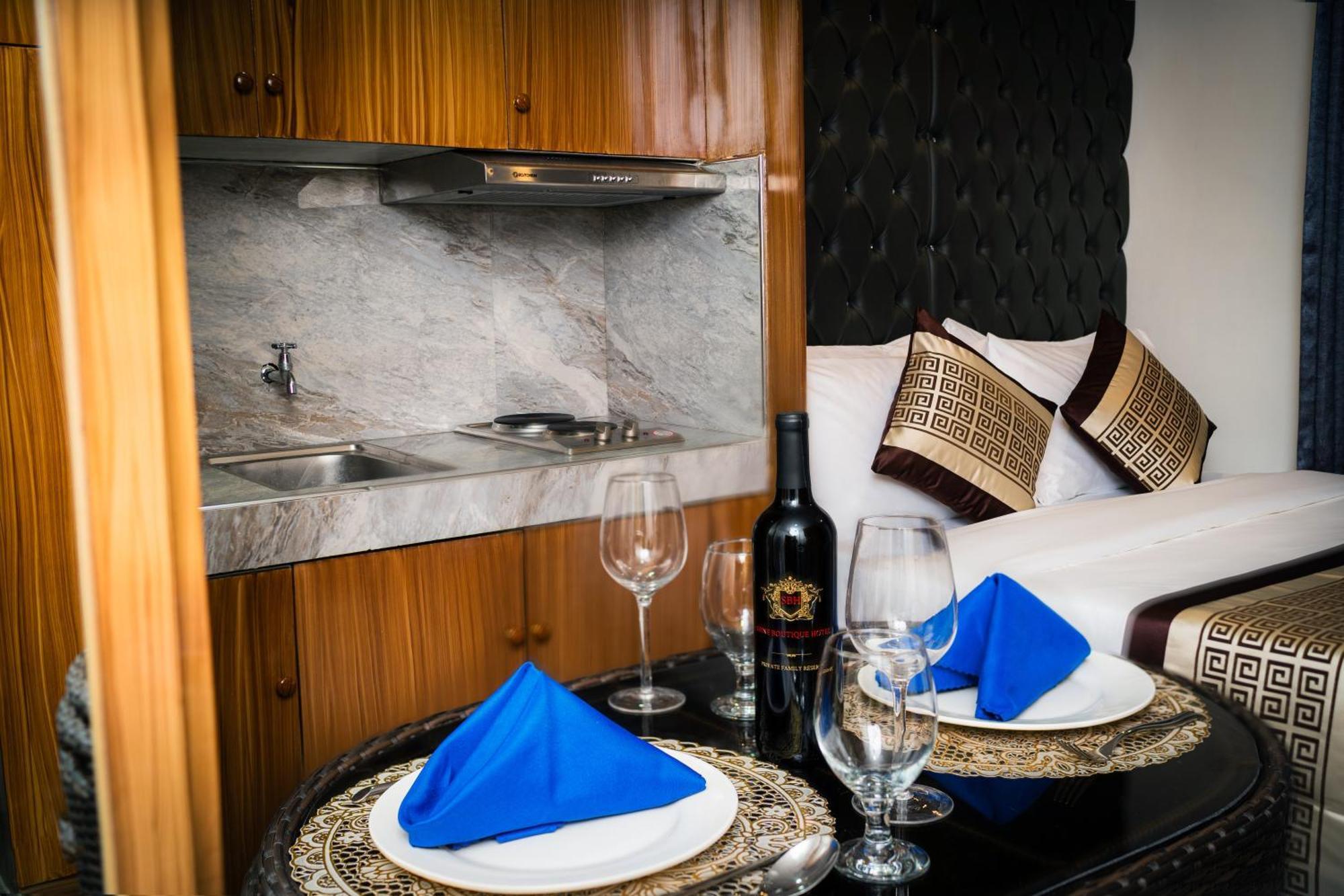 Tagum Shine Boutique Hotel מראה חיצוני תמונה
