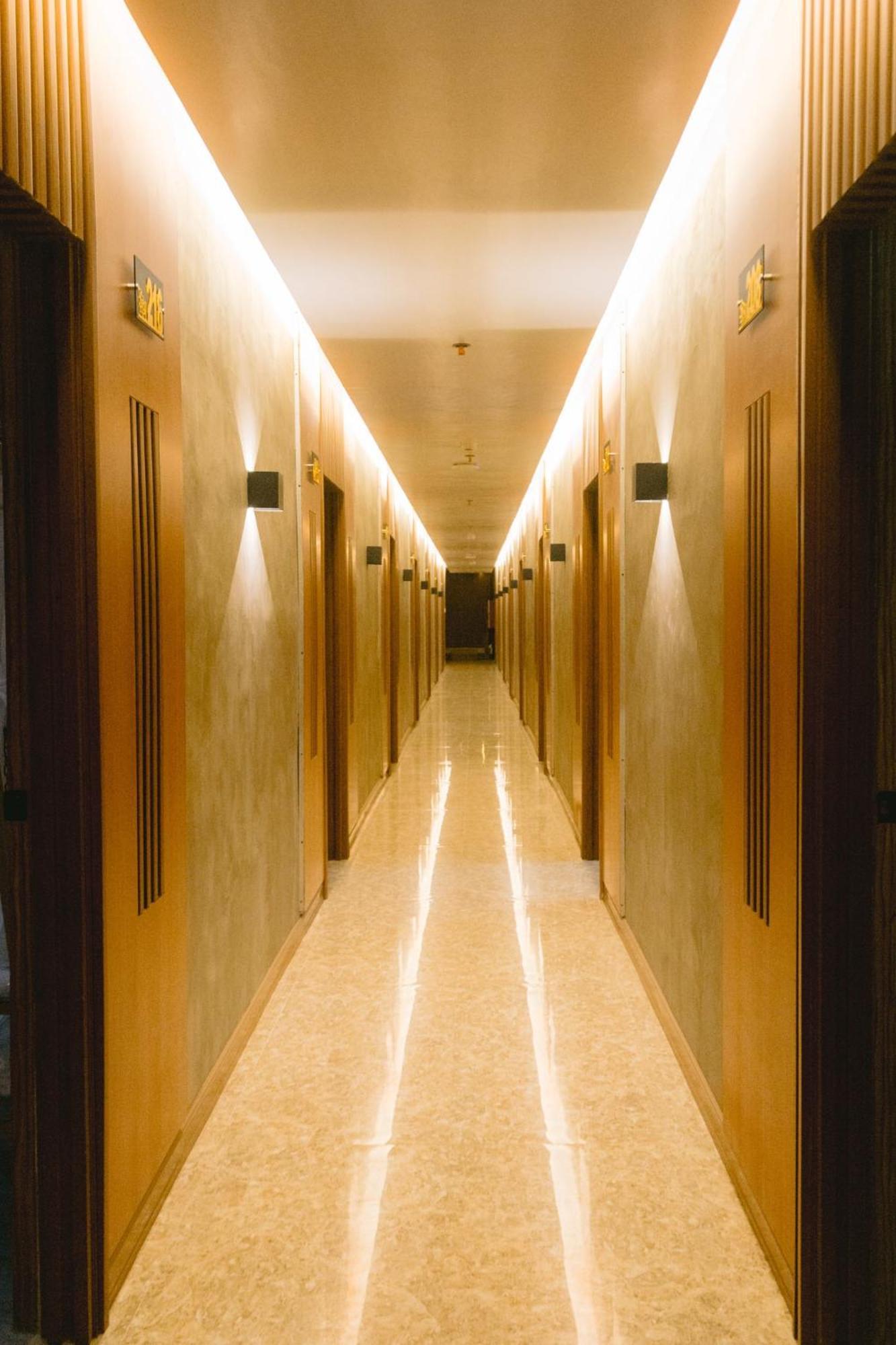 Tagum Shine Boutique Hotel מראה חיצוני תמונה